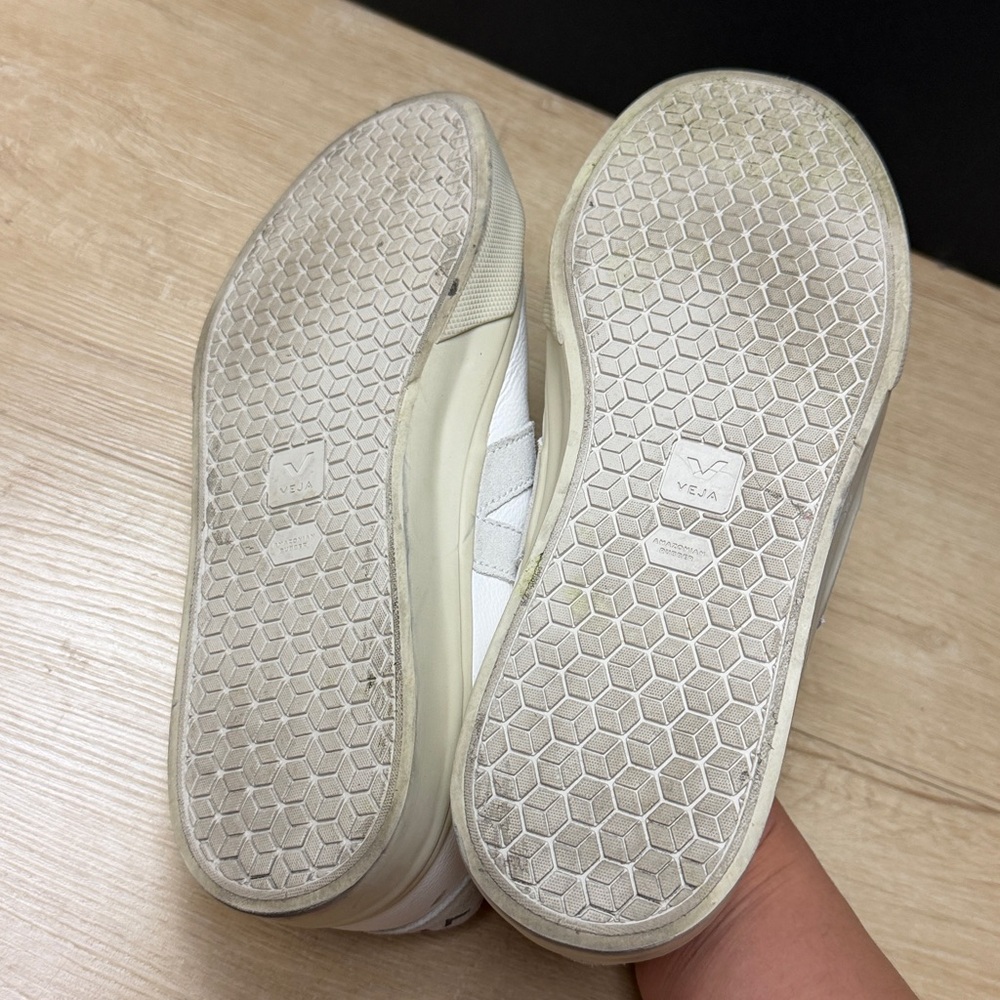 VEJA Campo Sneaker Womens SIZE 9 US - Picture 11 of 11